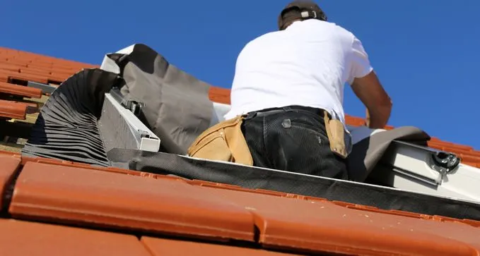 arreglar claraboya a precio barato en Tarazona de la Mancha